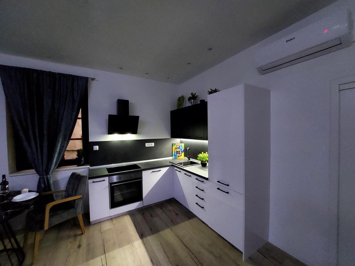 Ferienwohnung V Šibenik Exterior foto