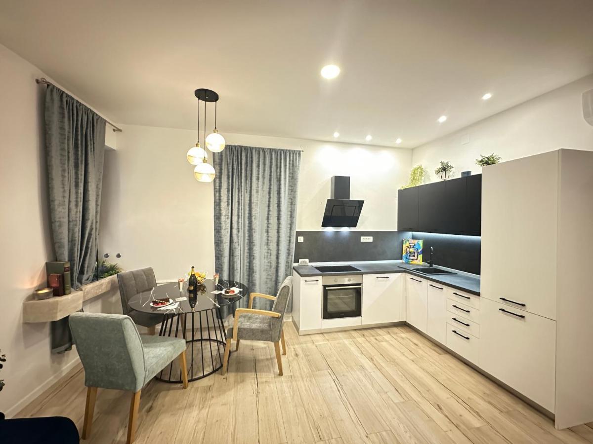 Ferienwohnung V Šibenik Exterior foto