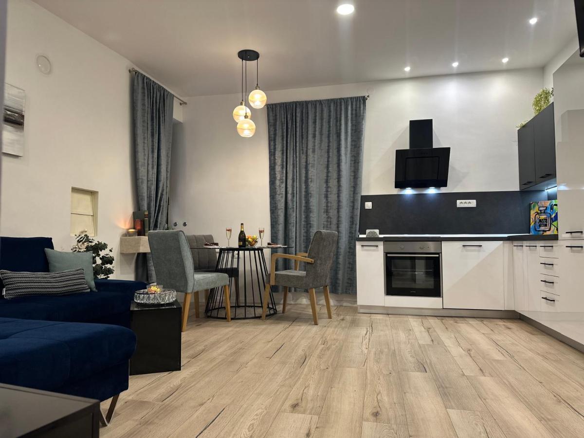 Ferienwohnung V Šibenik Exterior foto