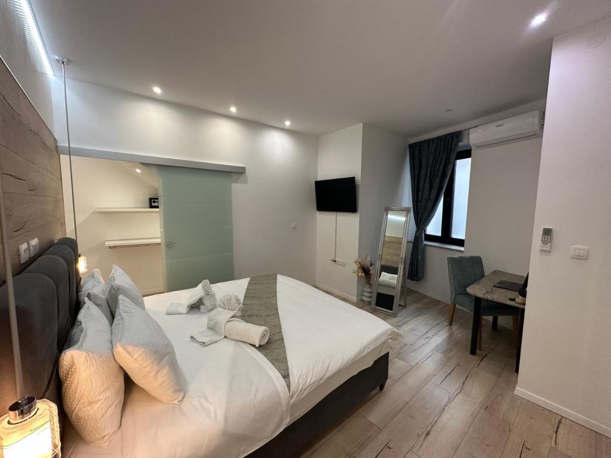 Ferienwohnung V Šibenik Exterior foto